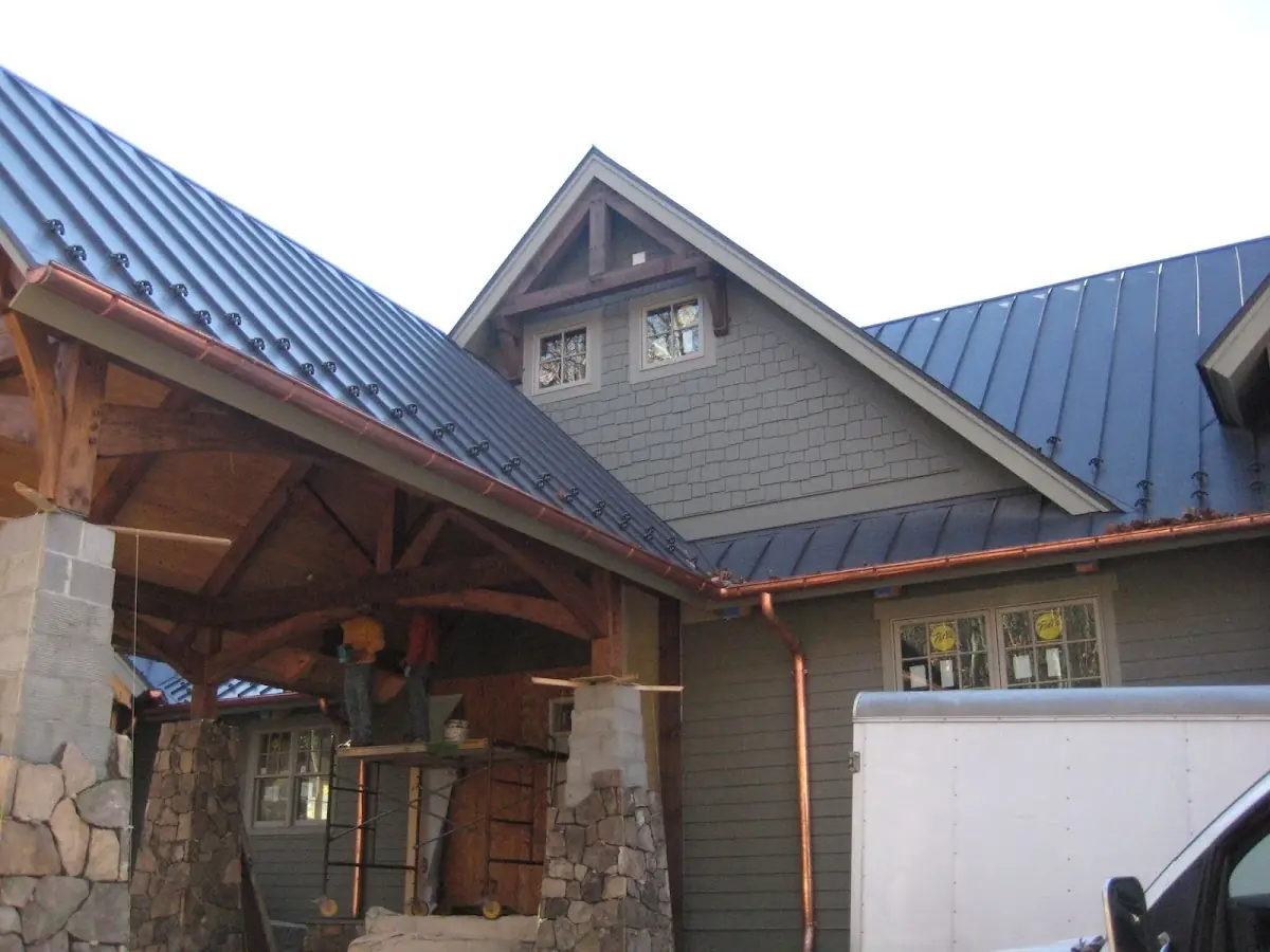 Craftsman Roofing team delivering quality roofing work in Cowtown Park